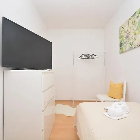 02 - Fuer Firmen Apartmán