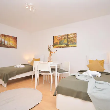 02 - Fuer Firmen Apartman *
